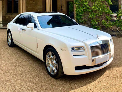 Hire a White Rolls-Royce Ghost from Chauffeur Local